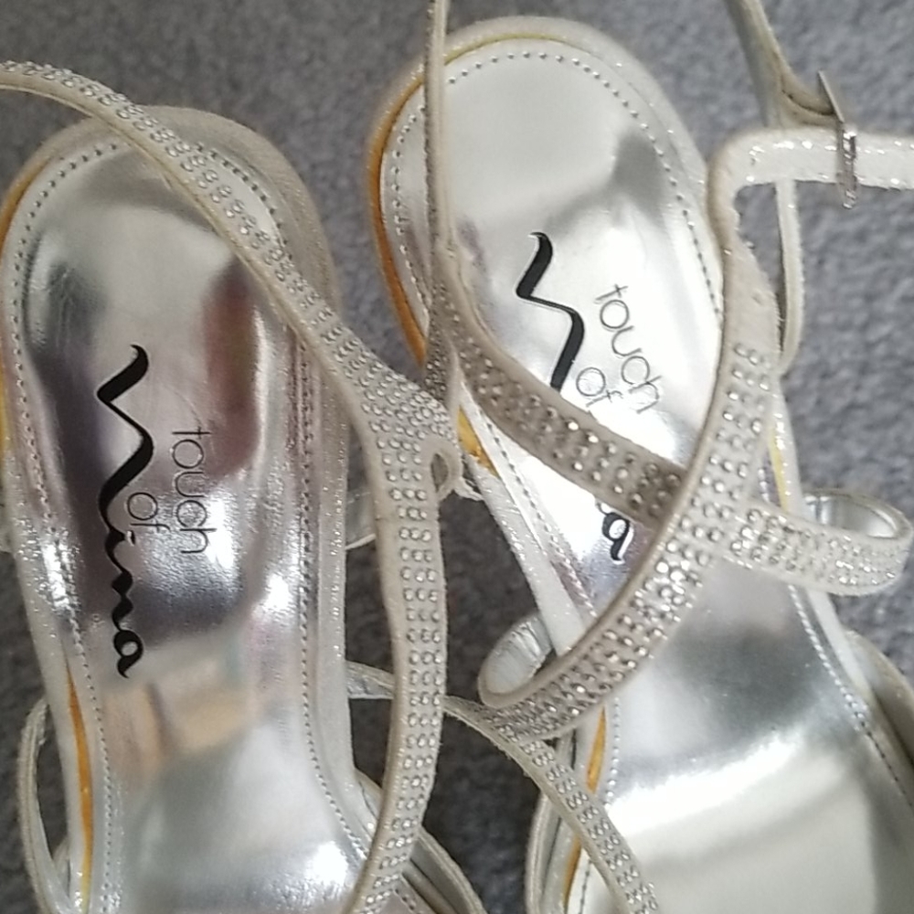 Silver sandals - Picture 6 of 6